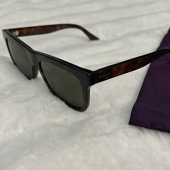 Gucci sunglasses - Picture 3 of 4